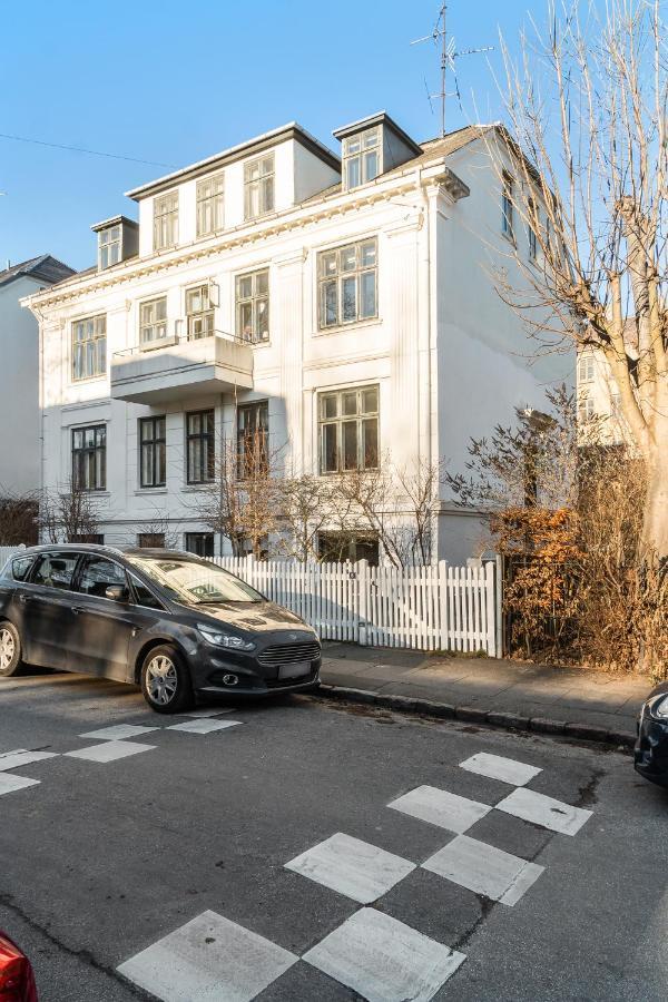 Hostel In Quiet White Hortensiavej 8 On Frederiksberg C Kopenhagen